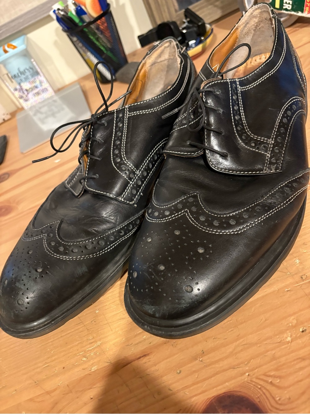 Dr. Marten Stitched Wingtips (no sole stitch) - Picture 9 of 9